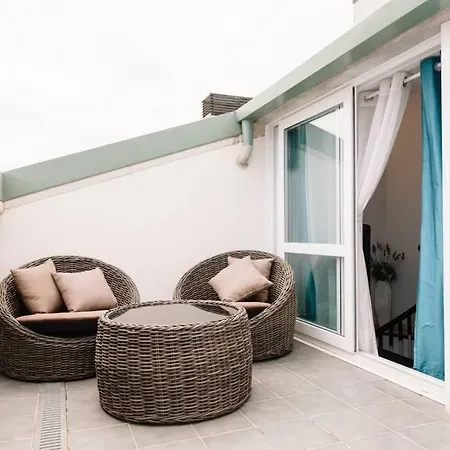 Apartment Duplex 3 *